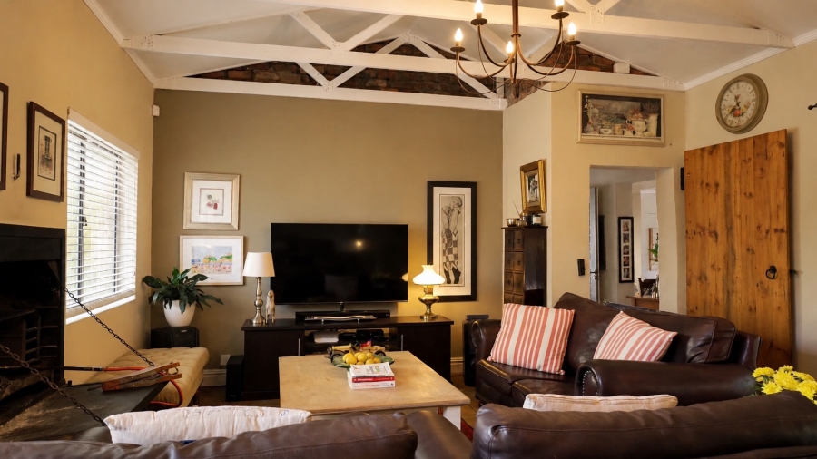 4 Bedroom Property for Sale in Groenvlei Western Cape